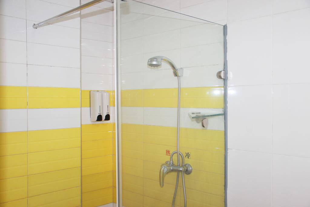 7Days Inn Guangzhou New Tianhe Park Экстерьер фото