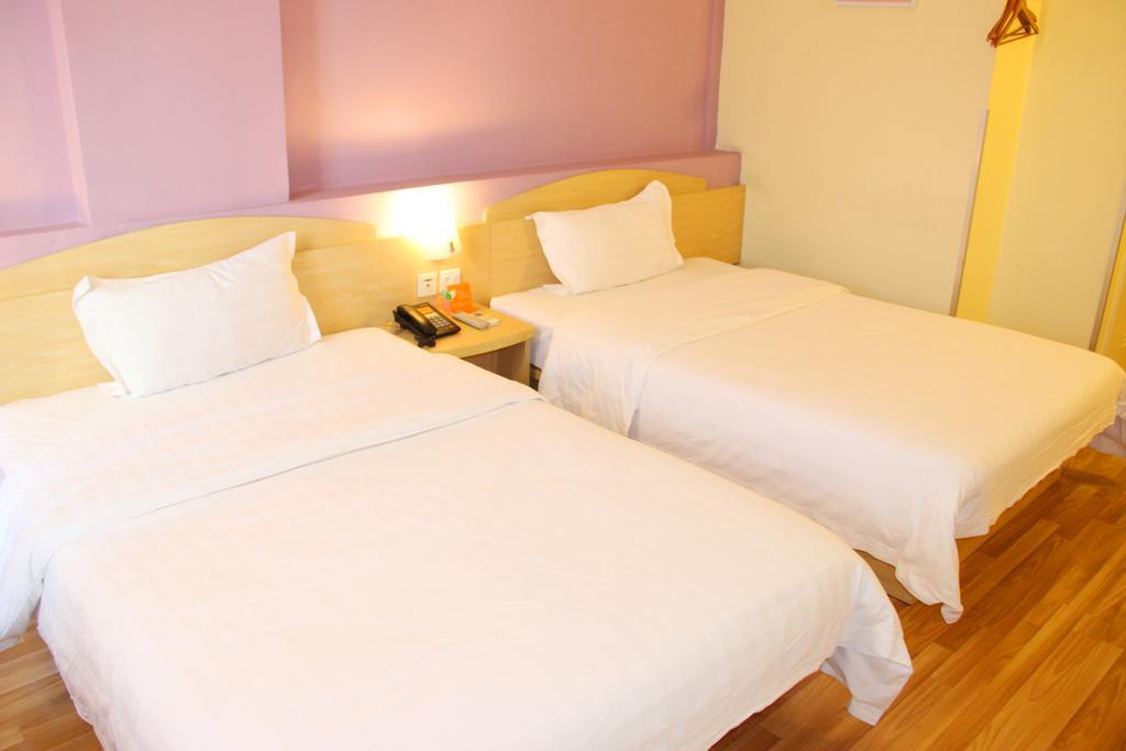 7Days Inn Guangzhou New Tianhe Park Экстерьер фото