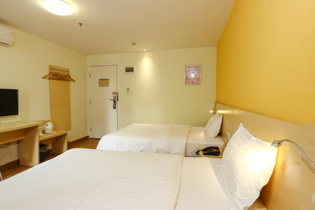 7Days Inn Guangzhou New Tianhe Park Экстерьер фото
