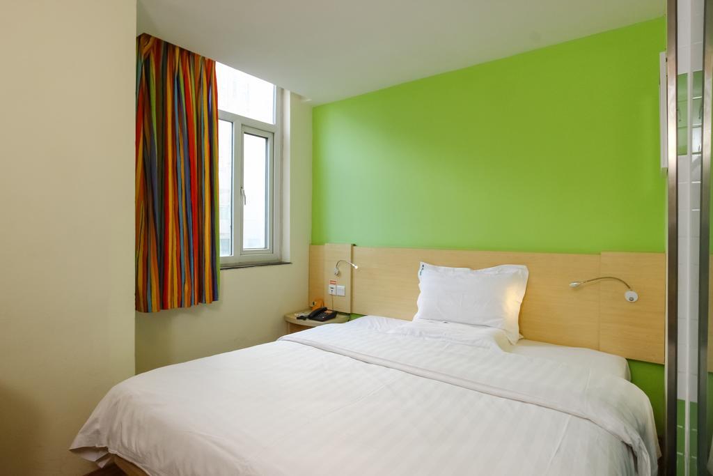 7Days Inn Guangzhou New Tianhe Park Экстерьер фото